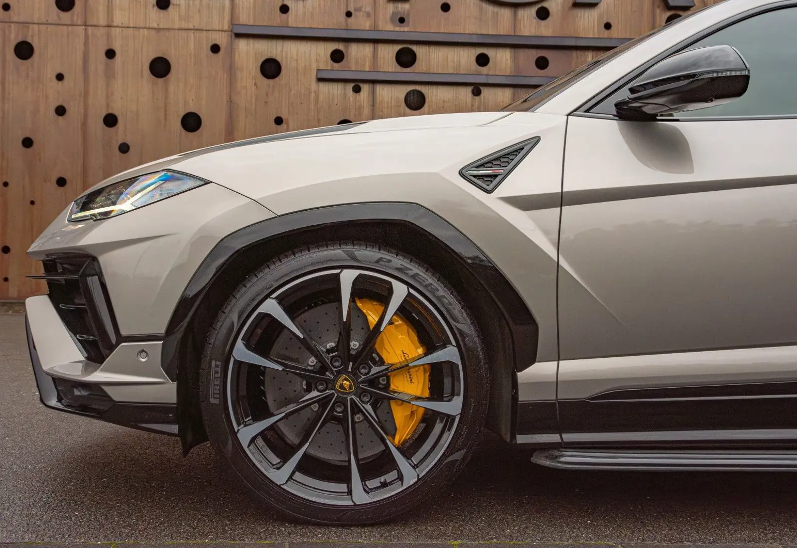 Lamborghini Urus 4.0 V8 S | Style Pack | Massage| B&amp;O|SOFORT - 105505