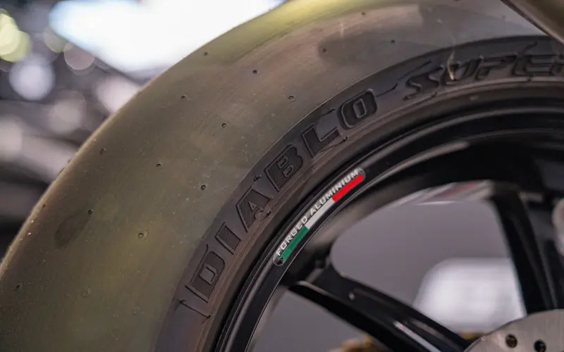 Yamaha R1 GYTR Pro 25th Anniversary Edition * 1 OF 25 * LI - 135650