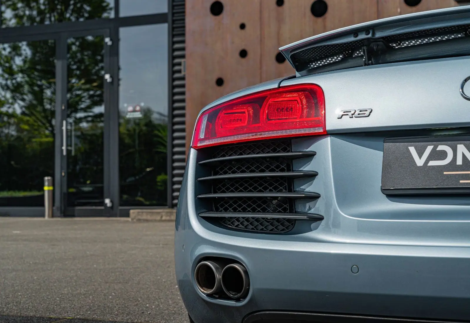 Audi R8 Coupe 4.2 FSI quattro * HANDSCHALTER * TITAN * B&amp;O - 167854