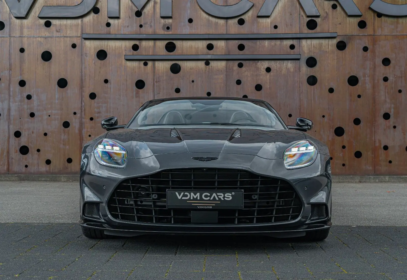Aston Martin Vanquish Volante * Bowers &amp; Wilkins * Black-Pack *  - 145482