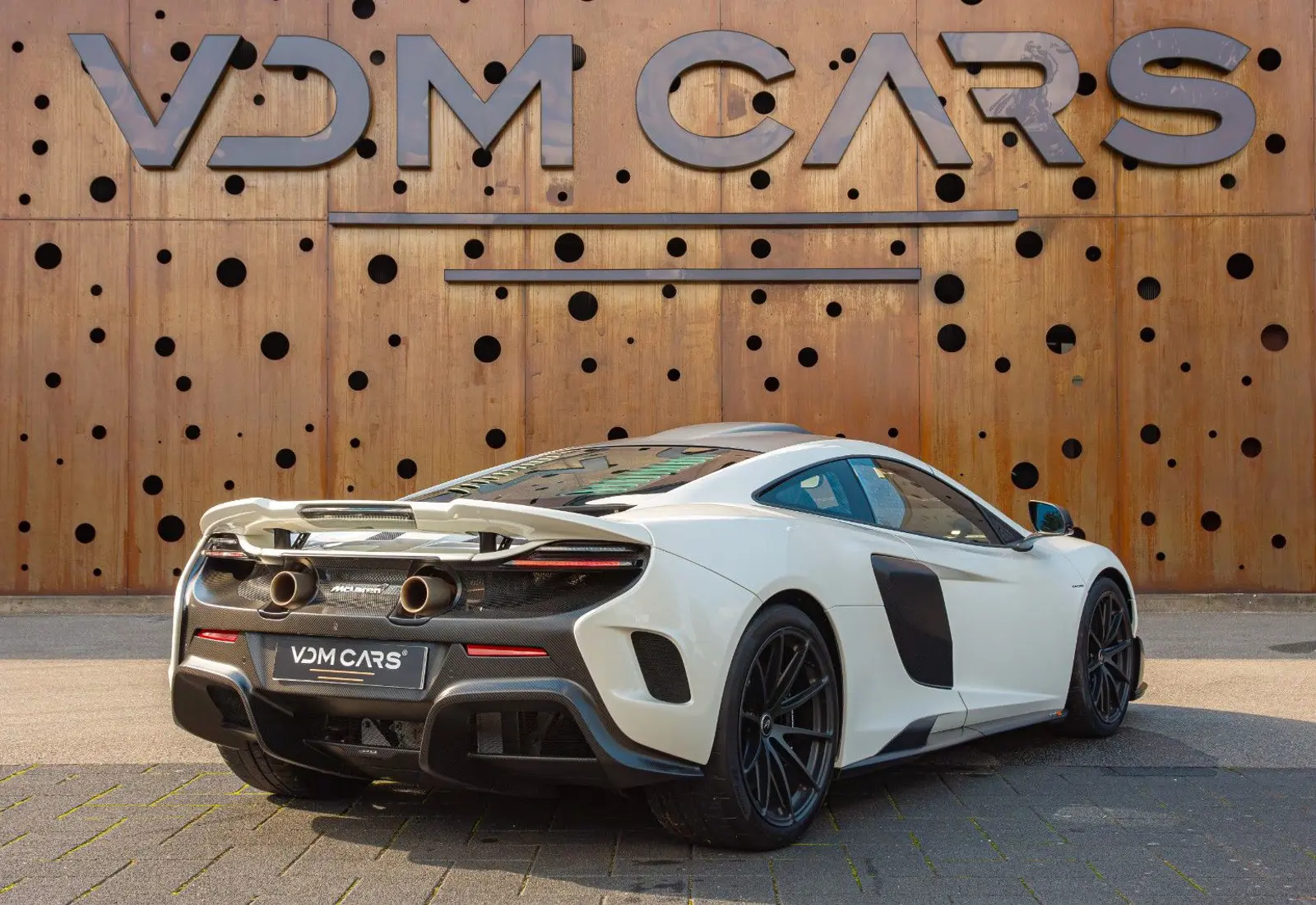 McLaren 675LT | 1st Owner | MSO Roof Scoop | Carbon | - 71392