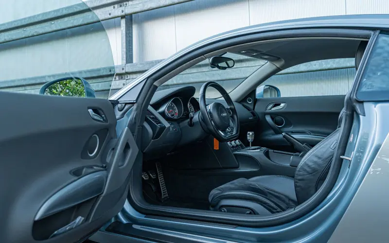 Audi R8 Coupe 4.2 FSI quattro * HANDSCHALTER * TITAN * B&amp;O - 167858