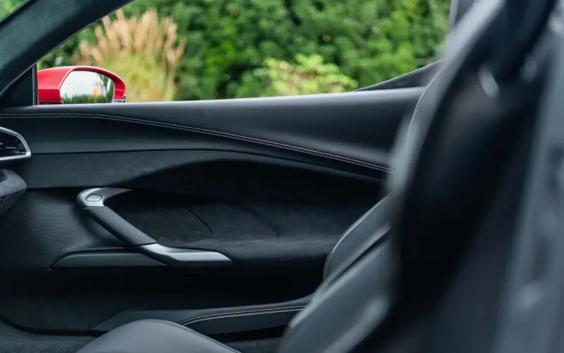 Ferrari 296 GTS * 1.HAND * ACC * CARPLAY * AFS * CONNECT * DAYTONA *  - 119205