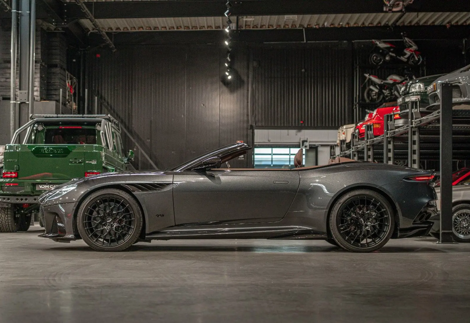 Aston Martin DBS Volante 770 Ultimate * 1/199 * Carbon * Carb.Seats - 143480