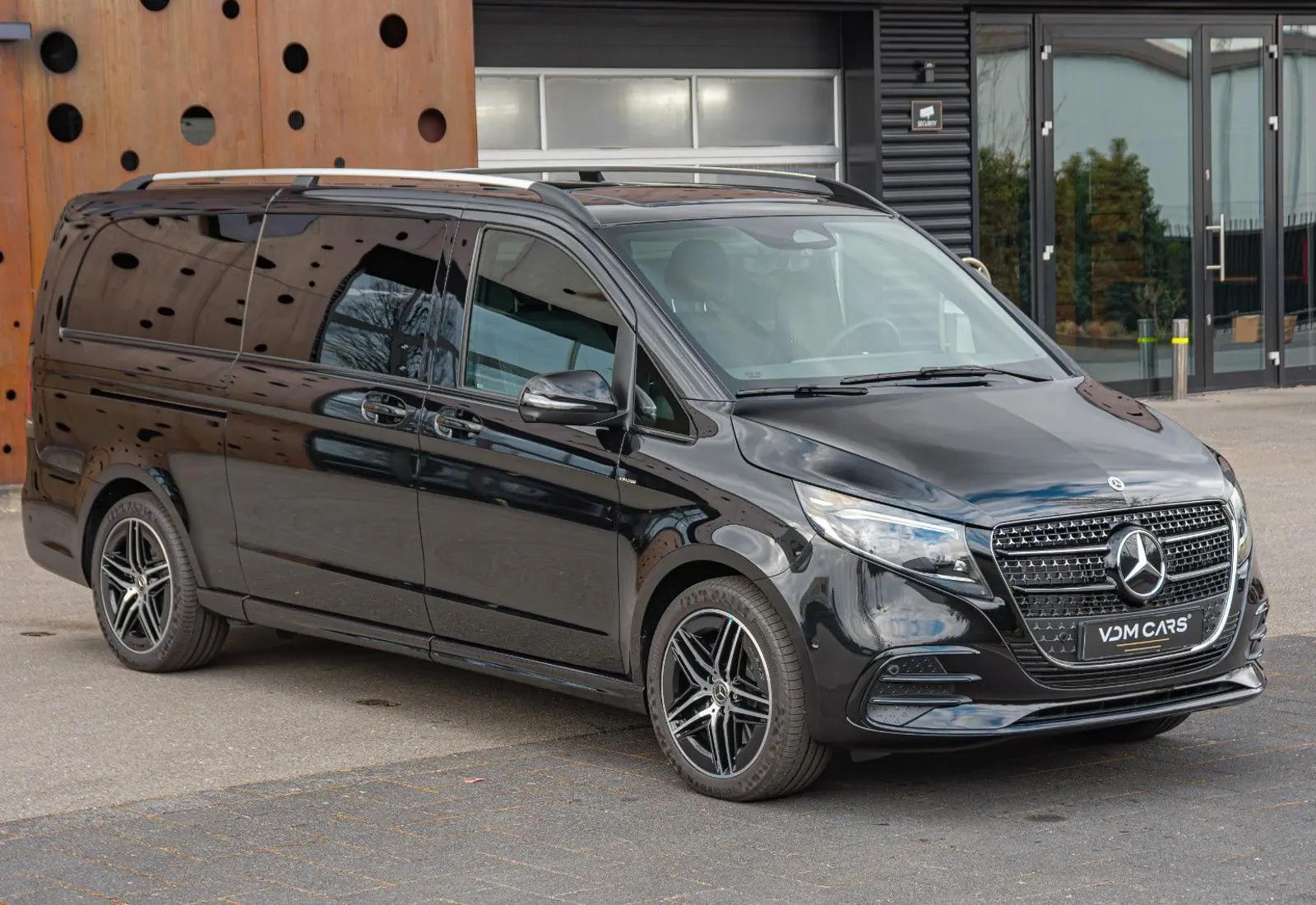 Mercedes-Benz V 300 d EXCLUSIVE L3 * NIGHT * 360 * AMG *  - 105319