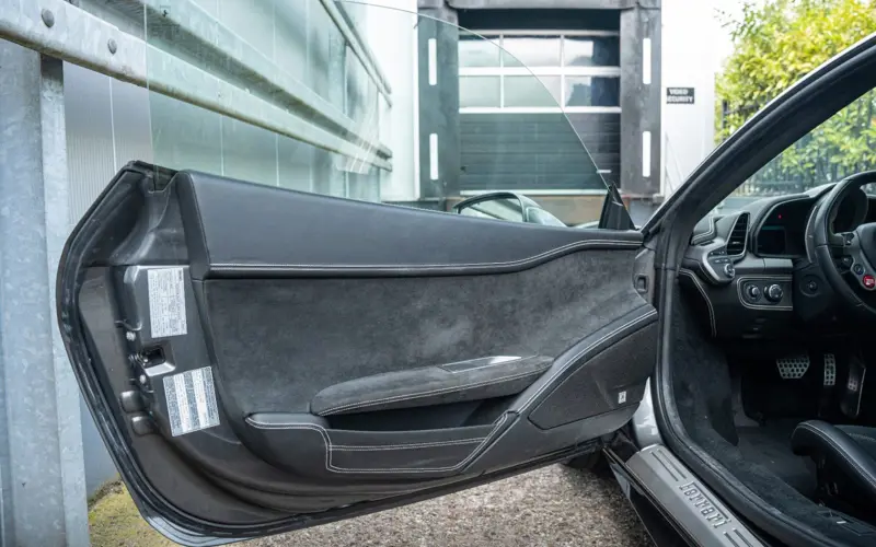 Ferrari 458 Italia * CARBON SEATS * LIFT * AFS * CAMERA * MWST *  - 153640