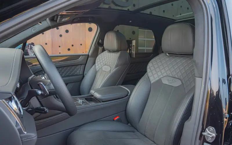 Bentley Bentayga V8 S * 7SEAT * CARBON * NAIM * MASSAGE * TOURING - 106527