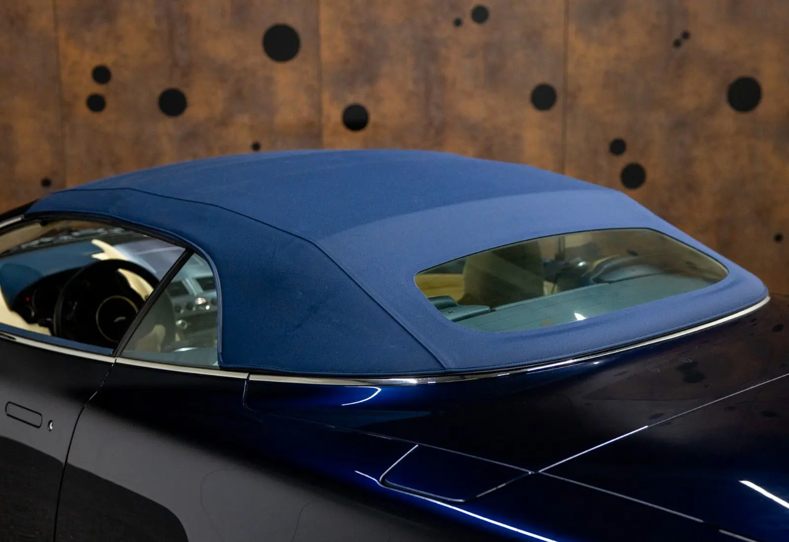 Aston Martin DB9 Volante 6.0 Touchtronic - 125560