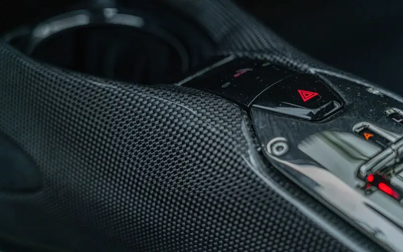 Ferrari SF90 Stradale * ATELIER * GIALLO TRIPLO * CARBON * TAILO - 138990