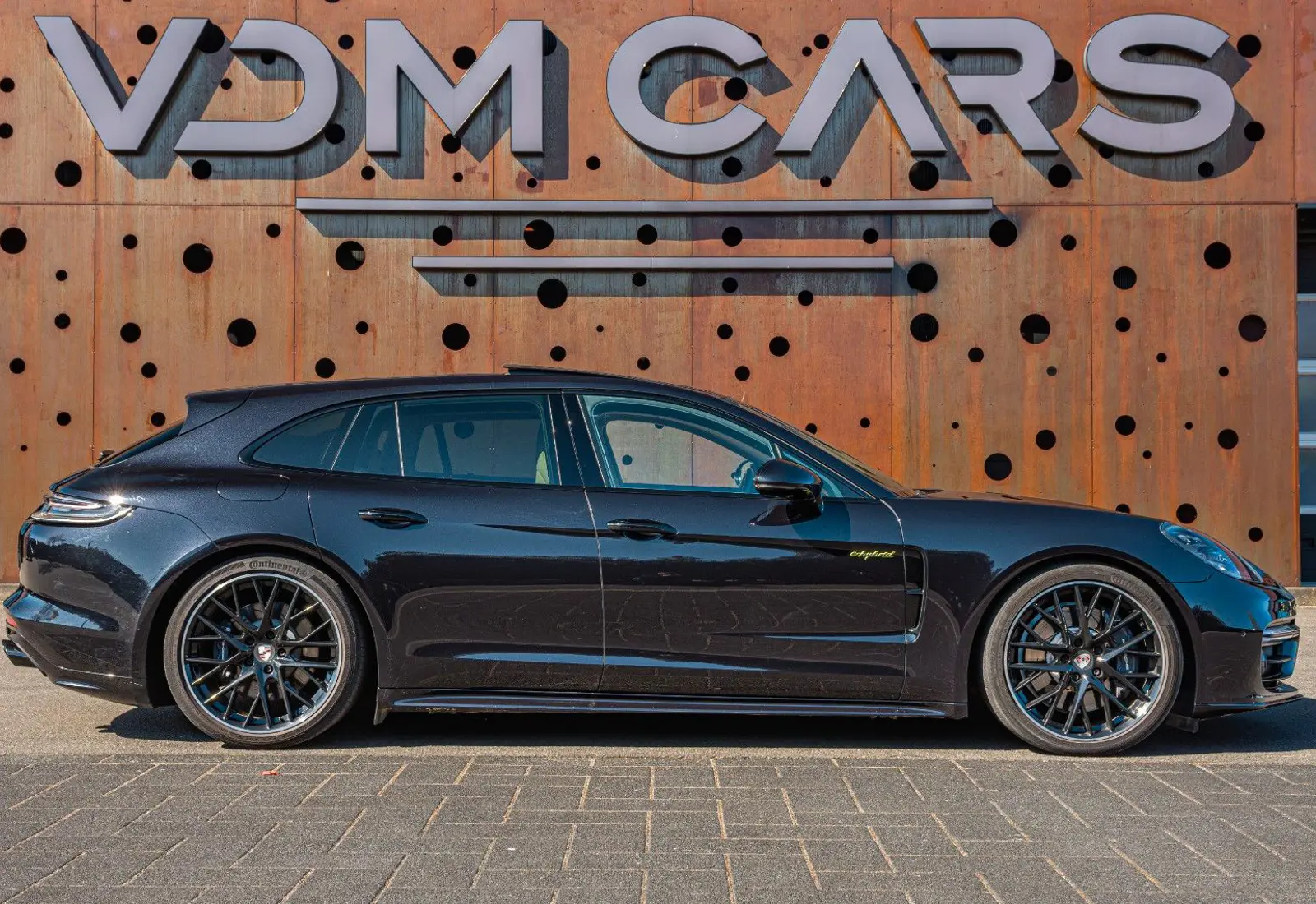 Porsche Panamera Sport Turismo 4 E-Hybrid Platinum Editi - 144968