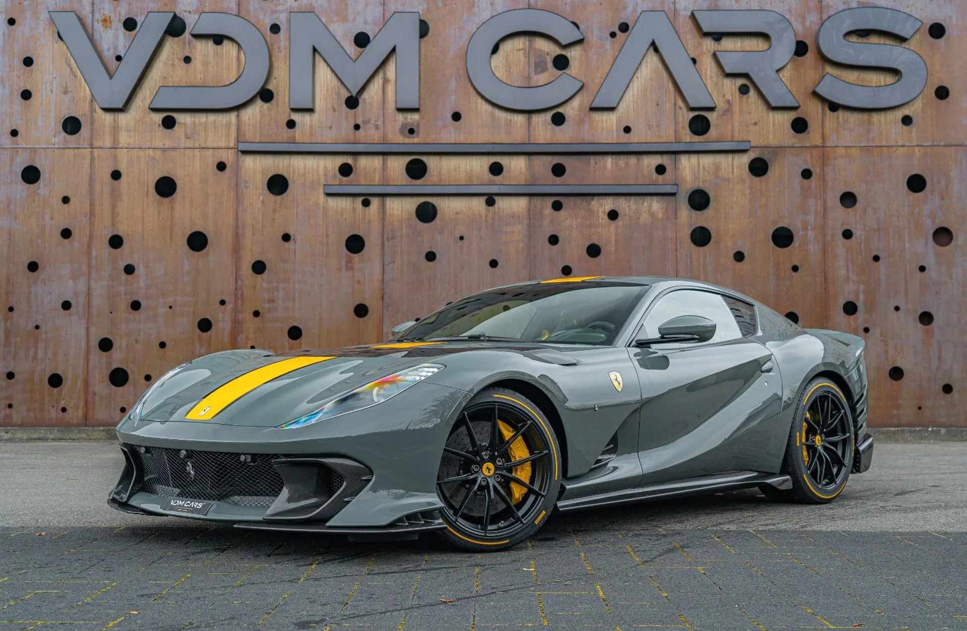 Ferrari - 812 - 137986