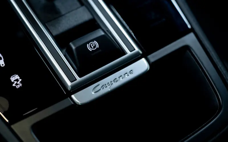 Porsche Cayenne S * BURMESTER * PANO * LUFTFEDERUNG * 360 *  - 147862