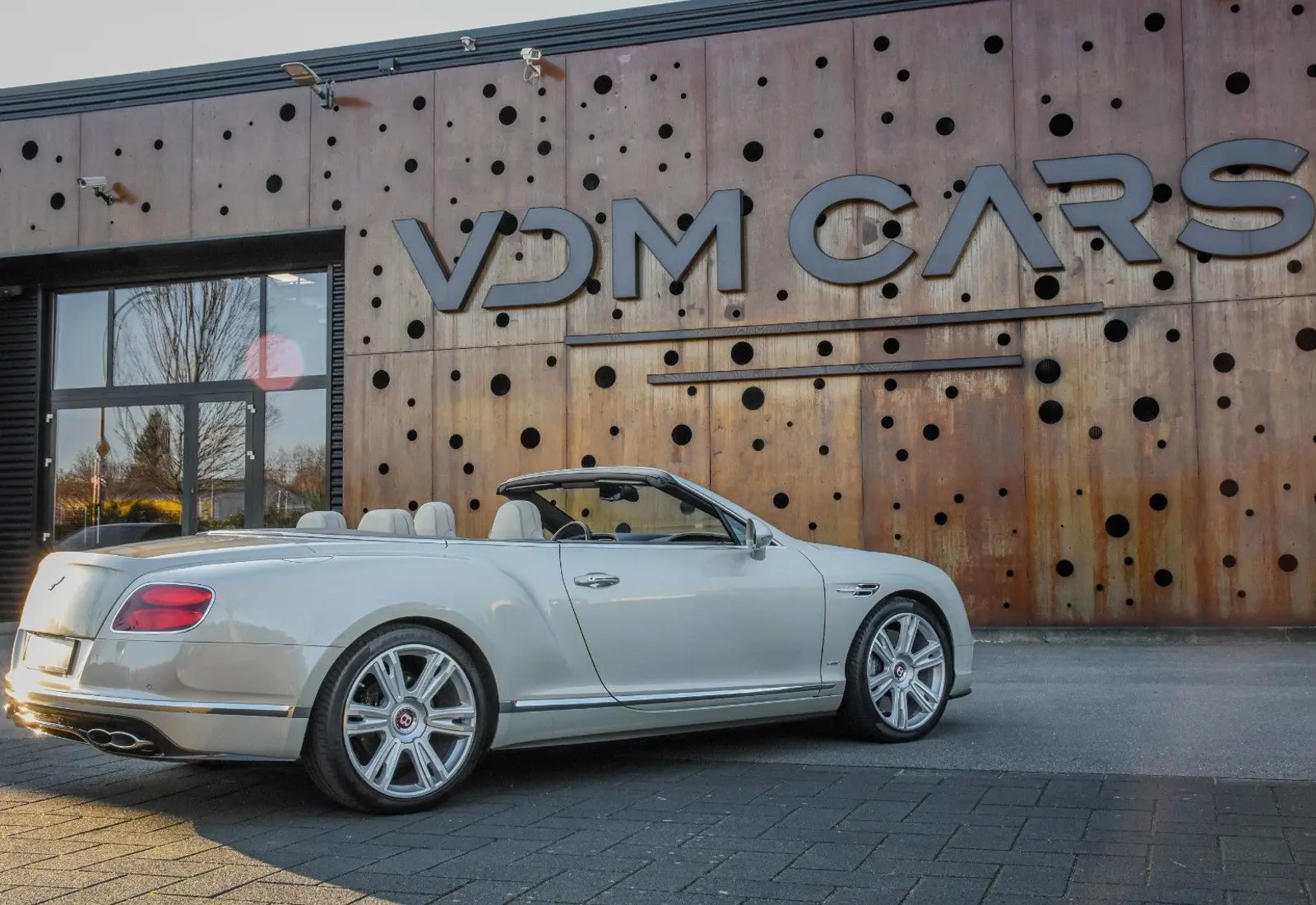 Bentley Continental GTC V8 S * 1. OWNER * MULLINER * MASSAGE *  - 106013