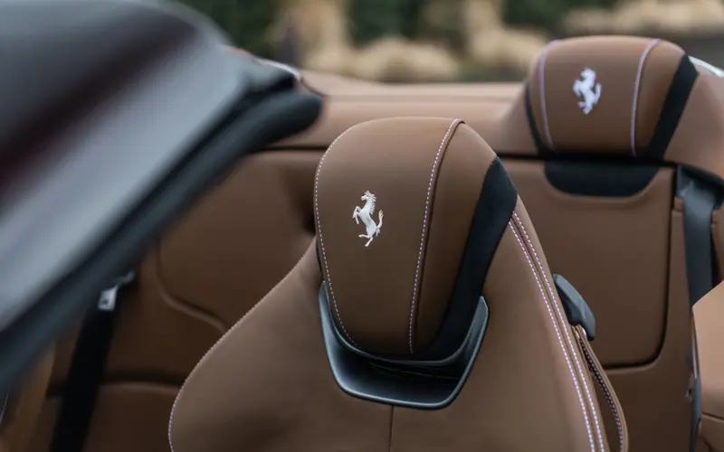 Ferrari Roma Spider * SPECIAL COLOR * ADAS * VENT * 360 * VOLL *  - 131436