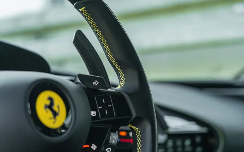 Ferrari SF90 Stradale * ATELIER * GIALLO TRIPLO * CARBON * TAILO - 138981