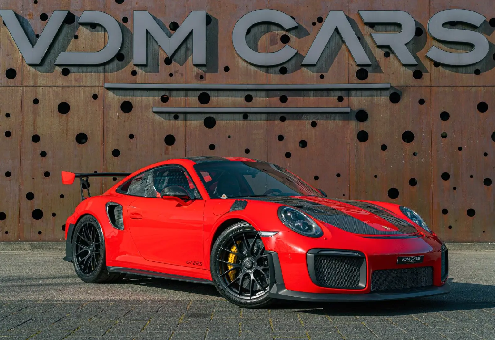 Porsche 911 GT2 RS * WEISSACH * 1.OWNER * ONLY 732KM * NEW - 135781