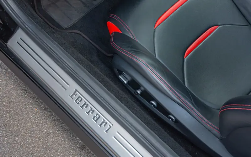 Ferrari GTC4Lusso V12 * NOVITEC * NEW SERVICE * NEW WARRANTY - 116565